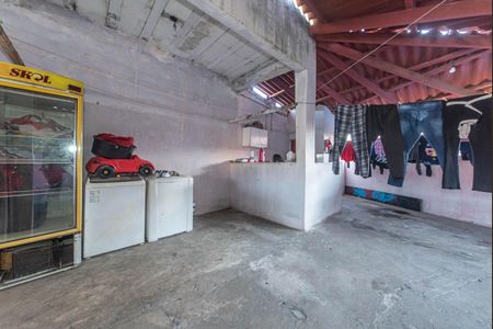 Casa à venda com 250m², 4 quartos e sem vaga Casa à venda com 250m², 4 quartos e sem vagaLavanderia - Area Gourmet