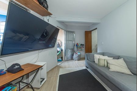Casa à venda com 250m², 4 quartos e sem vaga Casa à venda com 250m², 4 quartos e sem vagaCasa 2 - Sala
