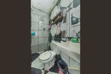 Casa à venda com 250m², 4 quartos e sem vaga Casa à venda com 250m², 4 quartos e sem vagaBanheiro da Suíte 3