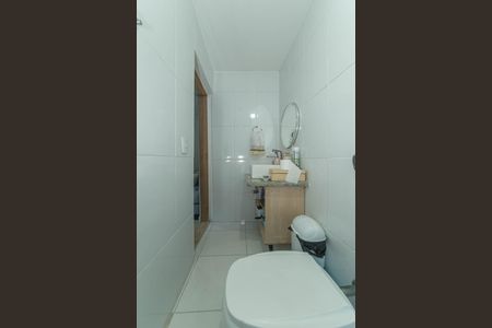 Casa à venda com 250m², 4 quartos e sem vaga Casa à venda com 250m², 4 quartos e sem vagaCasa 2 - Banheiro Social