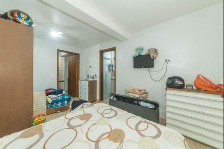 Casa à venda com 250m², 4 quartos e sem vaga Casa à venda com 250m², 4 quartos e sem vagaCasa 2 - Suite