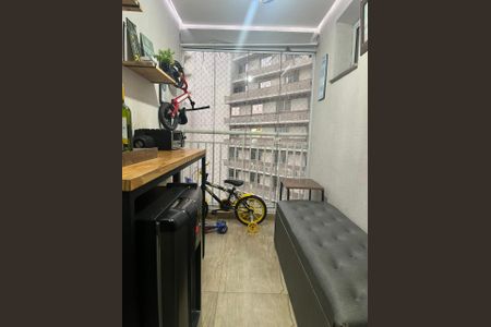 Apartamento à venda com 68m², 3 quartos e 1 vaga Apartamento à venda com 68m², 3 quartos e 1 vagaVaranda