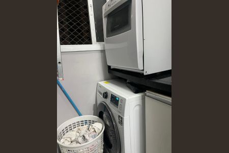 Apartamento à venda com 68m², 3 quartos e 1 vaga Apartamento à venda com 68m², 3 quartos e 1 vagaÁrea de Serviço