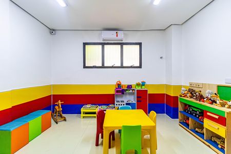 Apartamento à venda com 69m², 3 quartos e 1 vagaÁrea comum