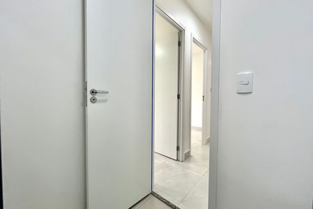 Apartamento à venda com 37m², 2 quartos e sem vaga Apartamento à venda com 37m², 2 quartos e sem vagaBanheiro