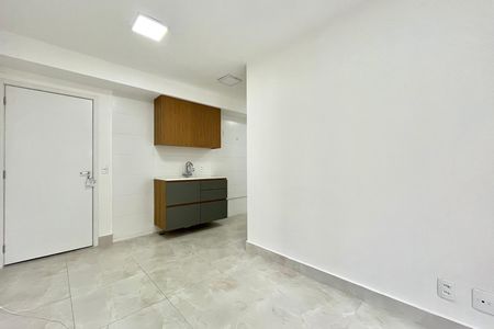 Apartamento à venda com 37m², 2 quartos e sem vaga Apartamento à venda com 37m², 2 quartos e sem vagaSala