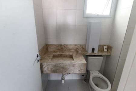 Apartamento para alugar com 90m², 3 quartos e 2 vagas Apartamento para alugar com 90m², 3 quartos e 2 vagasBanheiro Corredor