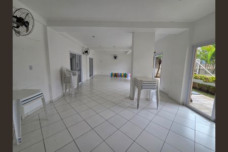 Apartamento para alugar com 71m², 3 quartos e 1 vaga Apartamento para alugar com 71m², 3 quartos e 1 vagaÁrea comum - Salão de festas