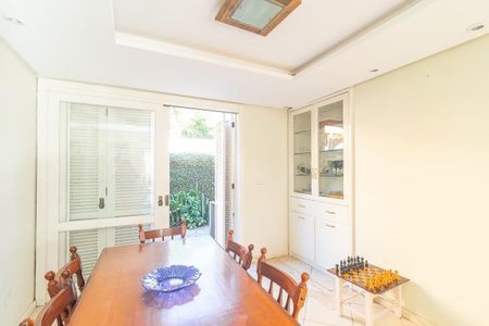 Casa de condomínio para alugar com 223m², 3 quartos e 2 vagas Casa de condomínio para alugar com 223m², 3 quartos e 2 vagasSala