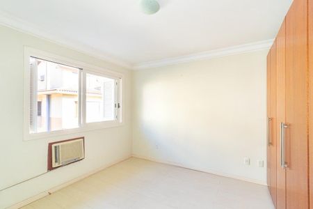 Casa de condomínio para alugar com 223m², 3 quartos e 2 vagas Casa de condomínio para alugar com 223m², 3 quartos e 2 vagasQuarto 1