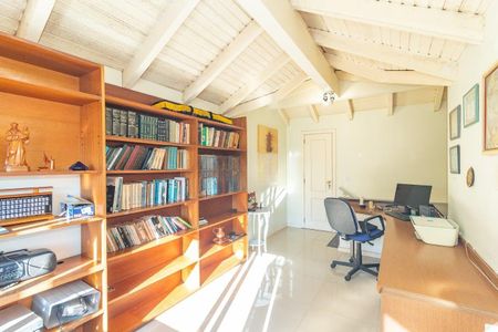 Casa de condomínio para alugar com 223m², 3 quartos e 2 vagas Casa de condomínio para alugar com 223m², 3 quartos e 2 vagasEscritório