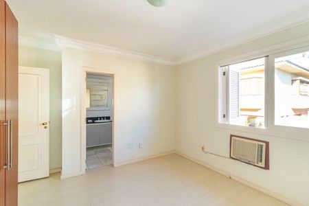 Casa de condomínio para alugar com 223m², 3 quartos e 2 vagas Casa de condomínio para alugar com 223m², 3 quartos e 2 vagasQuarto 1