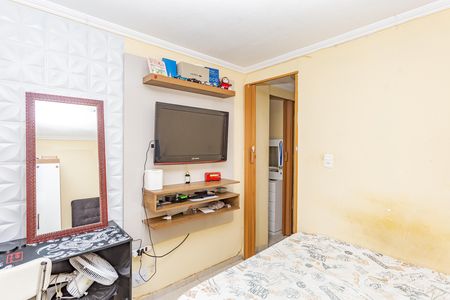 Quarto 2 de apartamento para alugar com 2 quartos, 55m² em Vila Heliopolis, São Paulo