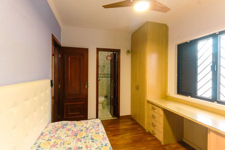 Casa para alugar com 160m², 3 quartos e 2 vagas Casa para alugar com 160m², 3 quartos e 2 vagasQuarto 2 - Suíte
