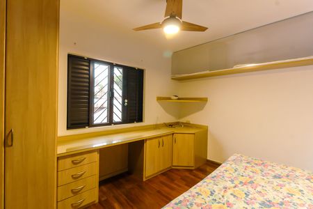 Casa para alugar com 160m², 3 quartos e 2 vagas Casa para alugar com 160m², 3 quartos e 2 vagasQuarto 2 - Suíte