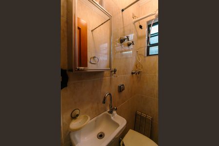 Casa para alugar com 160m², 3 quartos e 2 vagas Casa para alugar com 160m², 3 quartos e 2 vagasBanheiro de serviço