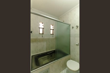 Casa para alugar com 160m², 3 quartos e 2 vagas Casa para alugar com 160m², 3 quartos e 2 vagasBanheiro da Suíte 1