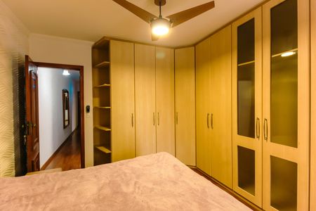 Casa para alugar com 160m², 3 quartos e 2 vagas Casa para alugar com 160m², 3 quartos e 2 vagasQuarto 1 - Suíte