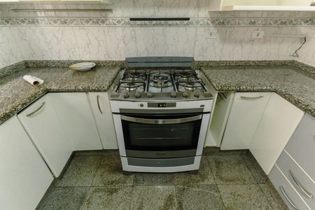Casa para alugar com 160m², 3 quartos e 2 vagas Casa para alugar com 160m², 3 quartos e 2 vagasCozinha