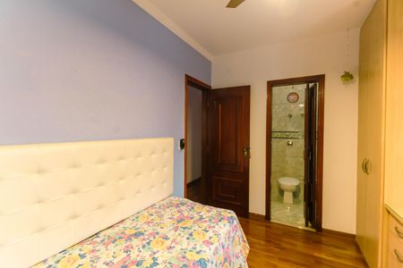 Casa para alugar com 160m², 3 quartos e 2 vagas Casa para alugar com 160m², 3 quartos e 2 vagasQuarto 2 - Suíte