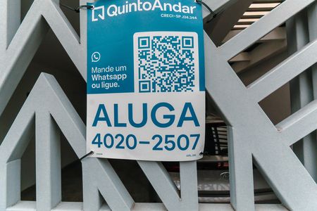 Casa para alugar com 160m², 3 quartos e 2 vagas Casa para alugar com 160m², 3 quartos e 2 vagasFachada