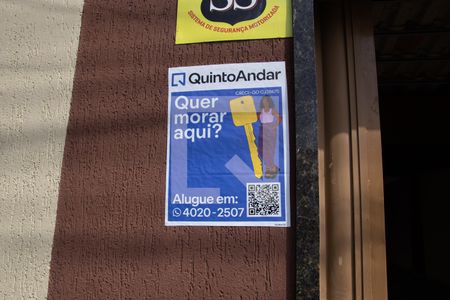 Casa à venda com 295m², 3 quartos e 1 vaga Casa à venda com 295m², 3 quartos e 1 vagaPlaquinha