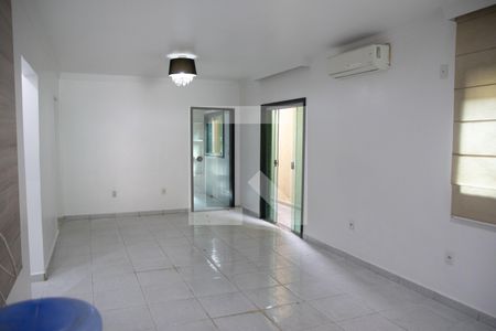 Sala de casa à venda com 3 quartos, 295m² em Setor Central, Goiânia