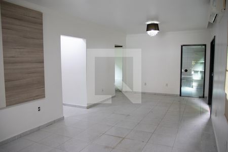 Sala de casa à venda com 3 quartos, 295m² em Setor Central, Goiânia