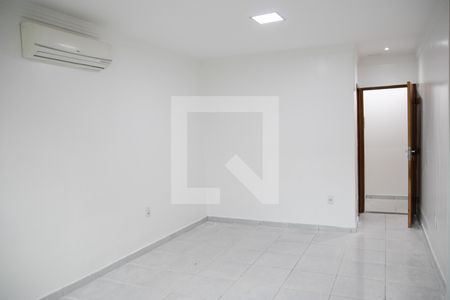 Suíte de casa à venda com 3 quartos, 295m² em Setor Central, Goiânia