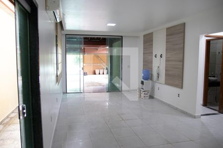 Sala de casa à venda com 3 quartos, 295m² em Setor Central, Goiânia