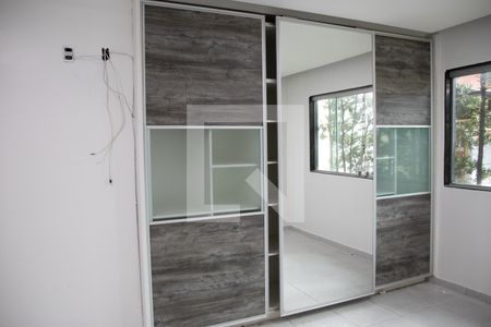 Casa à venda com 295m², 3 quartos e 1 vaga Casa à venda com 295m², 3 quartos e 1 vagaSuíte