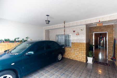 Garagem de casa à venda com 3 quartos, 182m² em Vila Tolstoi, São Paulo