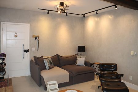 Casa de Condomínio para alugar com 4 quartos, 160m² em Granja Viana, Cotia
