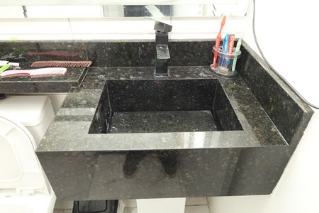 Apartamento à venda com 42m², 2 quartos e sem vagaBanheiro