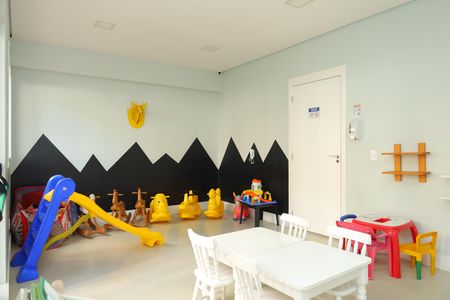 Apartamento à venda com 42m², 2 quartos e sem vagaÁrea comum - Brinquedoteca