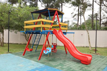 Apartamento à venda com 42m², 2 quartos e sem vagaÁrea comum - Playground