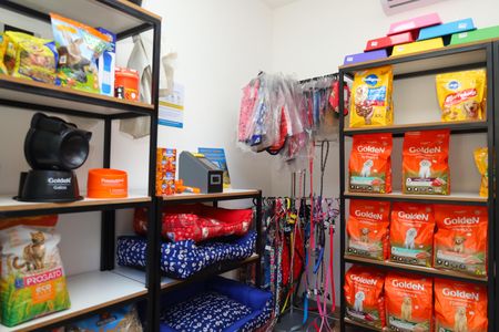 Apartamento à venda com 42m², 2 quartos e sem vagaÁrea comum - Pet shop