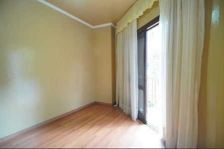 Casa à venda com 177m², 6 quartos e 3 vagasQuarto 2