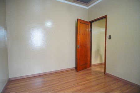 Casa à venda com 177m², 6 quartos e 3 vagasQuarto 4