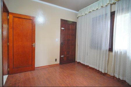 Casa à venda com 177m², 6 quartos e 3 vagasQuarto 5
