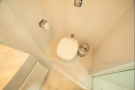 Apartamento para alugar com 210m², 3 quartos e 2 vagas Apartamento para alugar com 210m², 3 quartos e 2 vagasBanheiro da Suíte 1