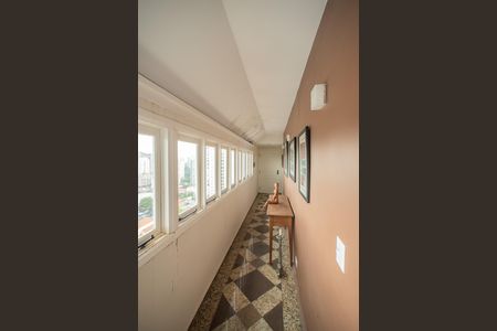 Apartamento para alugar com 210m², 3 quartos e 2 vagas Apartamento para alugar com 210m², 3 quartos e 2 vagasHall de entrada do apartamento