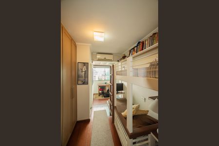 Apartamento para alugar com 210m², 3 quartos e 2 vagas Apartamento para alugar com 210m², 3 quartos e 2 vagasSuíte 3