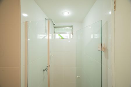 Apartamento para alugar com 210m², 3 quartos e 2 vagas Apartamento para alugar com 210m², 3 quartos e 2 vagasBanheiro da Suíte 1