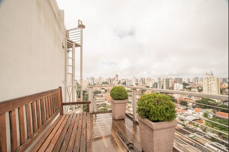 Apartamento para alugar com 210m², 3 quartos e 2 vagas Apartamento para alugar com 210m², 3 quartos e 2 vagasSolário