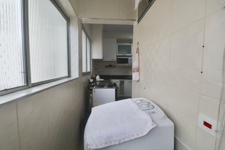 Apartamento para alugar com 93m², 3 quartos e 1 vagaÁrea de Serviço