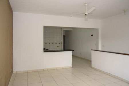 Sala de casa para alugar com 1 quarto, 100m² em Jardim Castilho, Embu das Artes