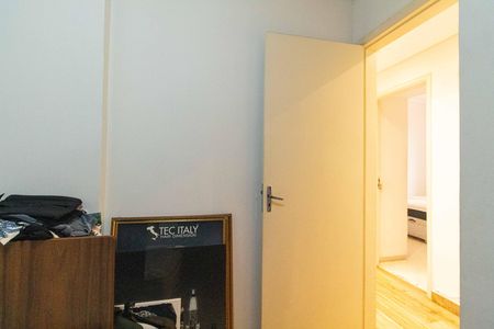 Apartamento à venda com 70m², 3 quartos e 2 vagas Apartamento à venda com 70m², 3 quartos e 2 vagasQuarto 3