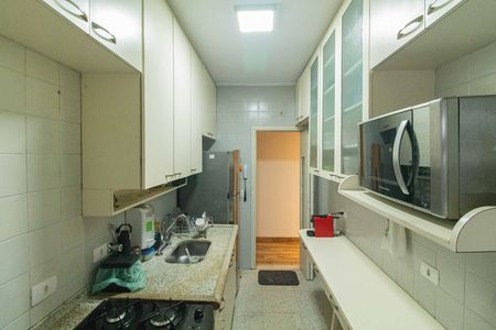 Apartamento à venda com 70m², 3 quartos e 2 vagas Apartamento à venda com 70m², 3 quartos e 2 vagasCozinha