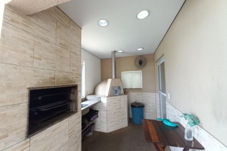 Apartamento à venda com 64m², 3 quartos e 1 vaga Apartamento à venda com 64m², 3 quartos e 1 vagaÁrea comum - Churrasqueira
